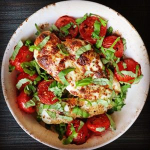 Hähnchen Parmigiana mit Kirschtomaten