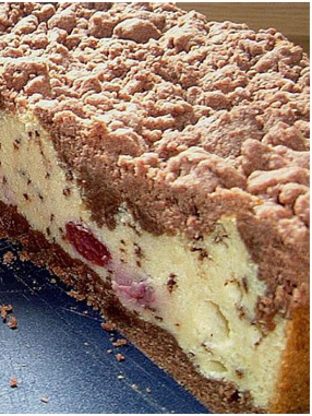 Schoko Streuselkuchen mit Vanille Kirschfüllung